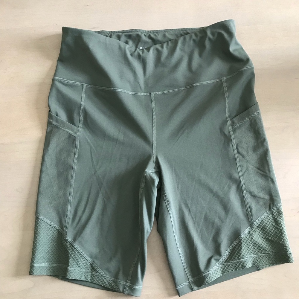 Reebok Active Wear Shorts, Olive Green, Size L